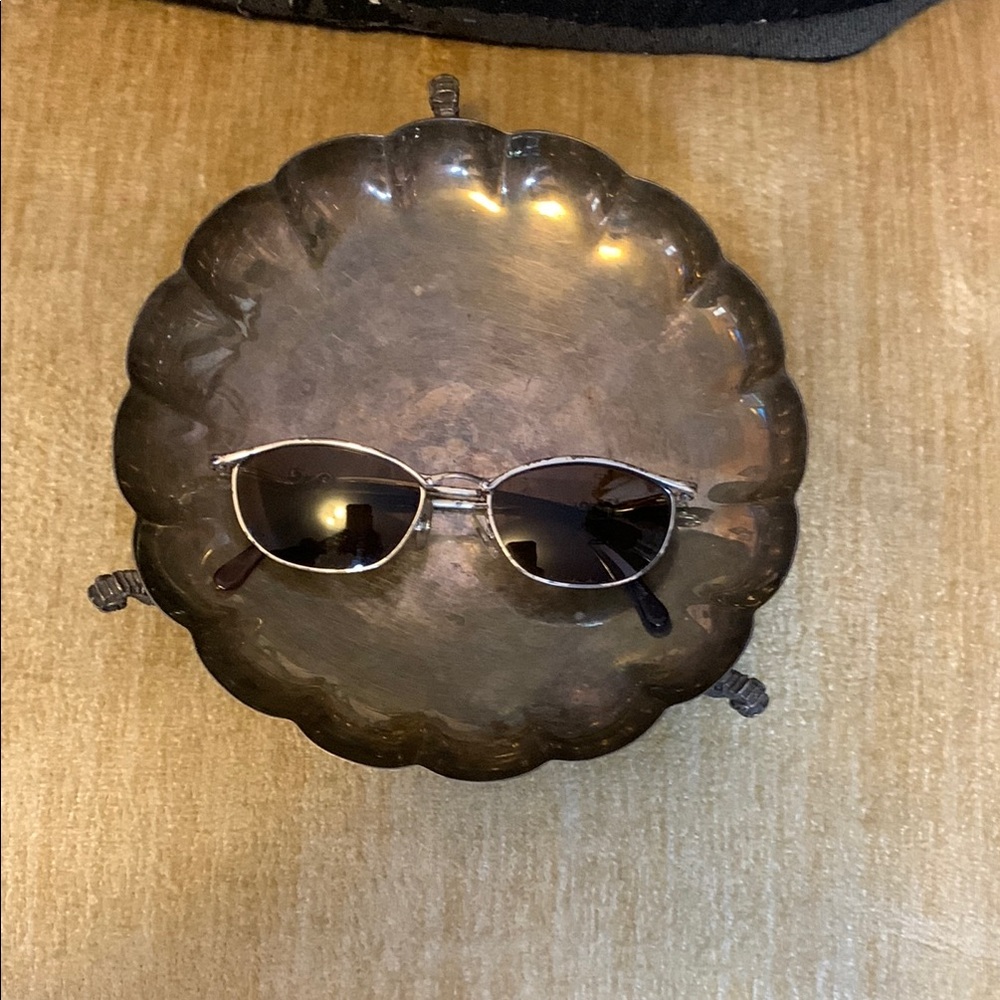 Elegant silver and tortoise Sunglasses;